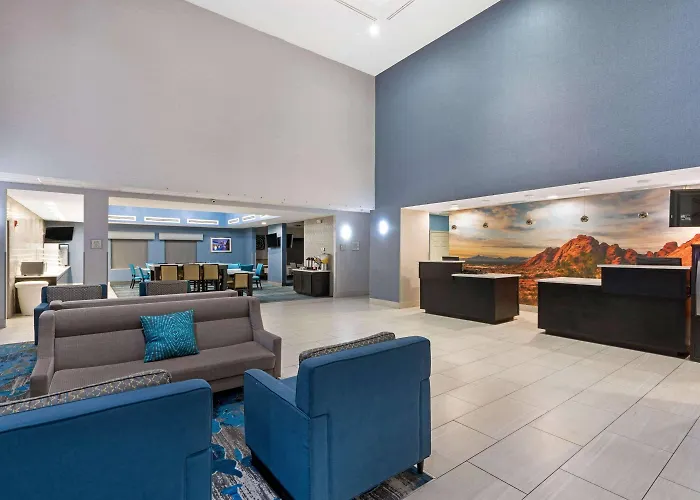 La Quinta By Wyndham I-10 West