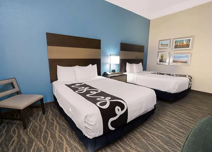 La Quinta By Wyndham I-10 West 3*