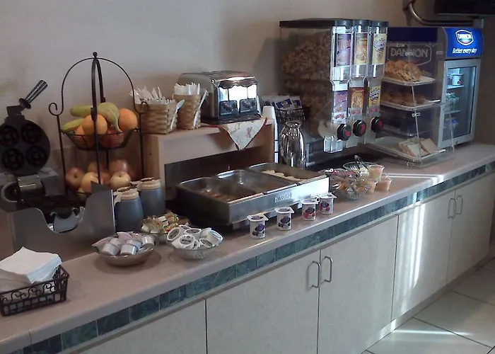 La Quinta By Wyndham I-10 West Hotel 3*