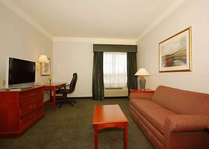 Hotel La Quinta By Wyndham I-10 West 3*